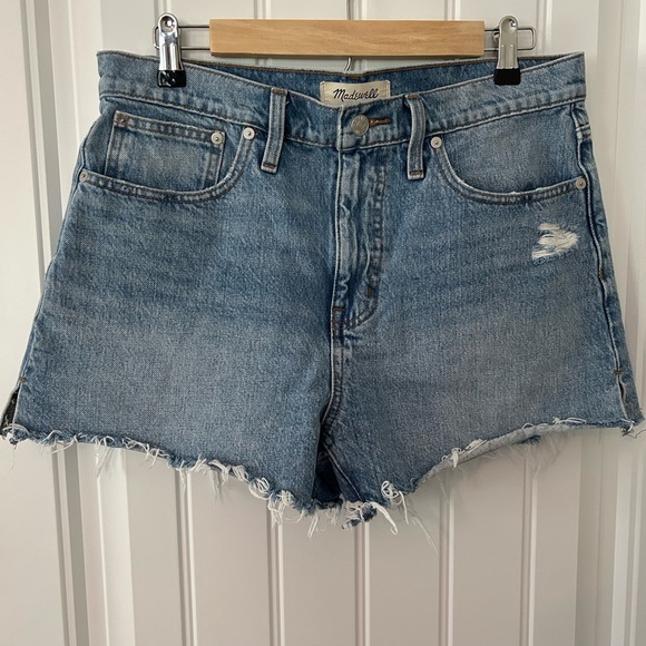 Madewell Relaxed Denim Shorts - Picture 1 of 4